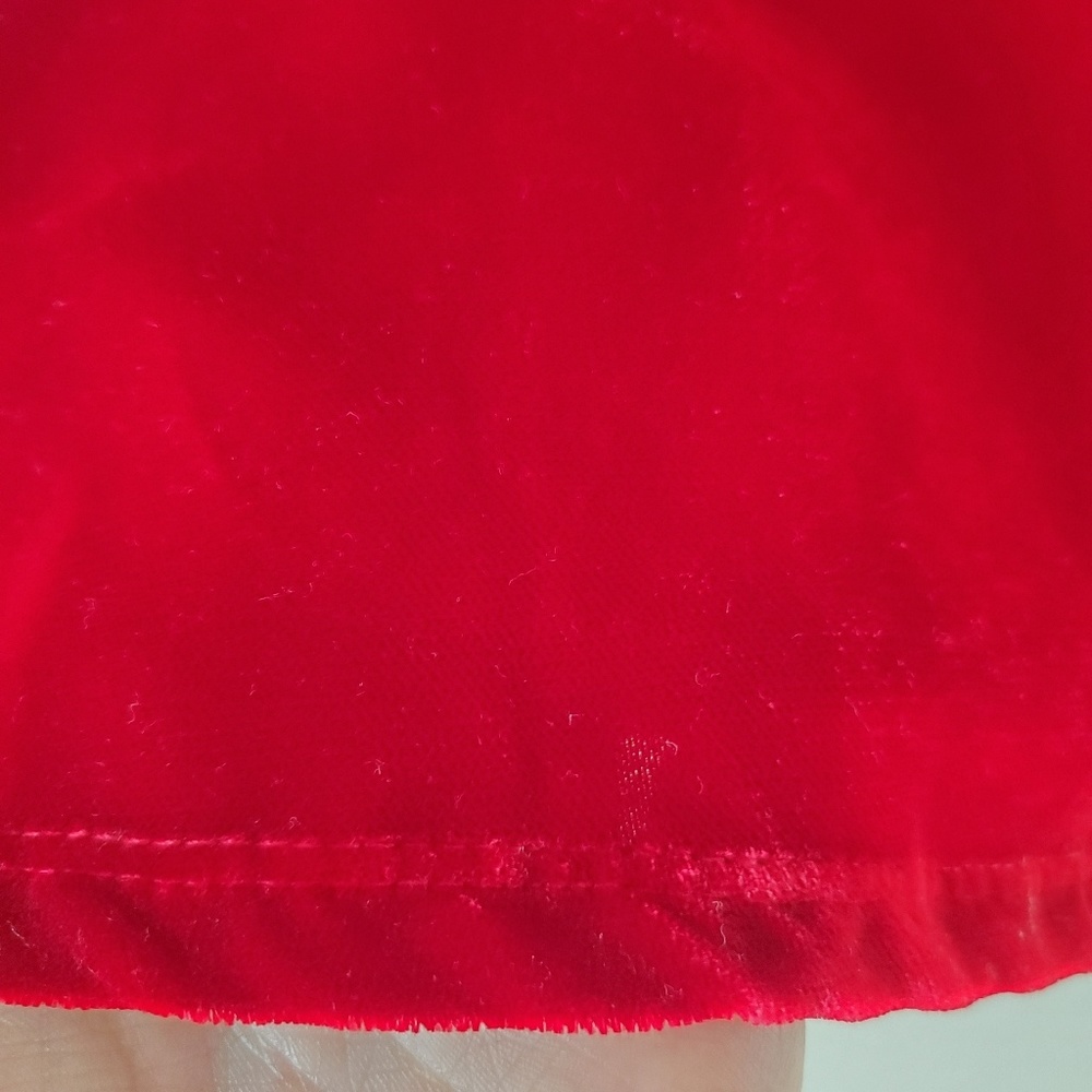 Zara, red velvet crop top with flutter sleeves - Picture 4 of 5